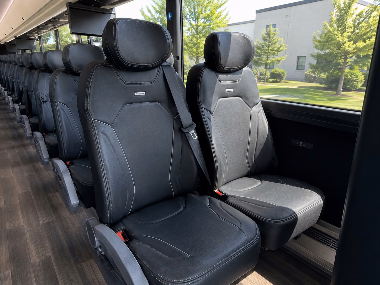 when phoenix summer heat is a factor your wedding guests will thank you for the bus